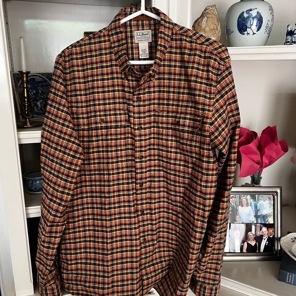 L.L. Bean Men's Plaid Hemp and cotton blend Shirt